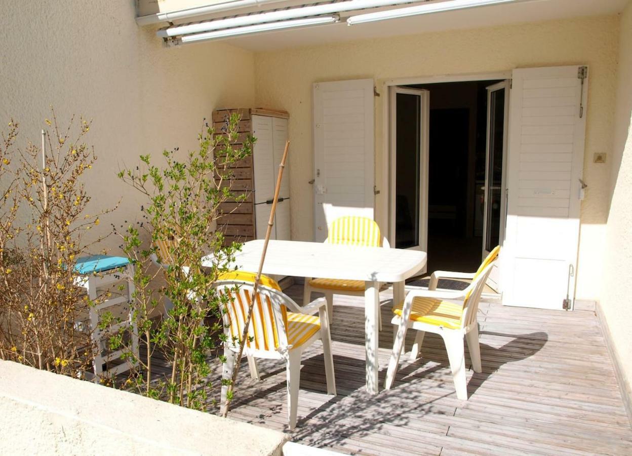 Appartement à la plage Saint-Nic Extérieur photo